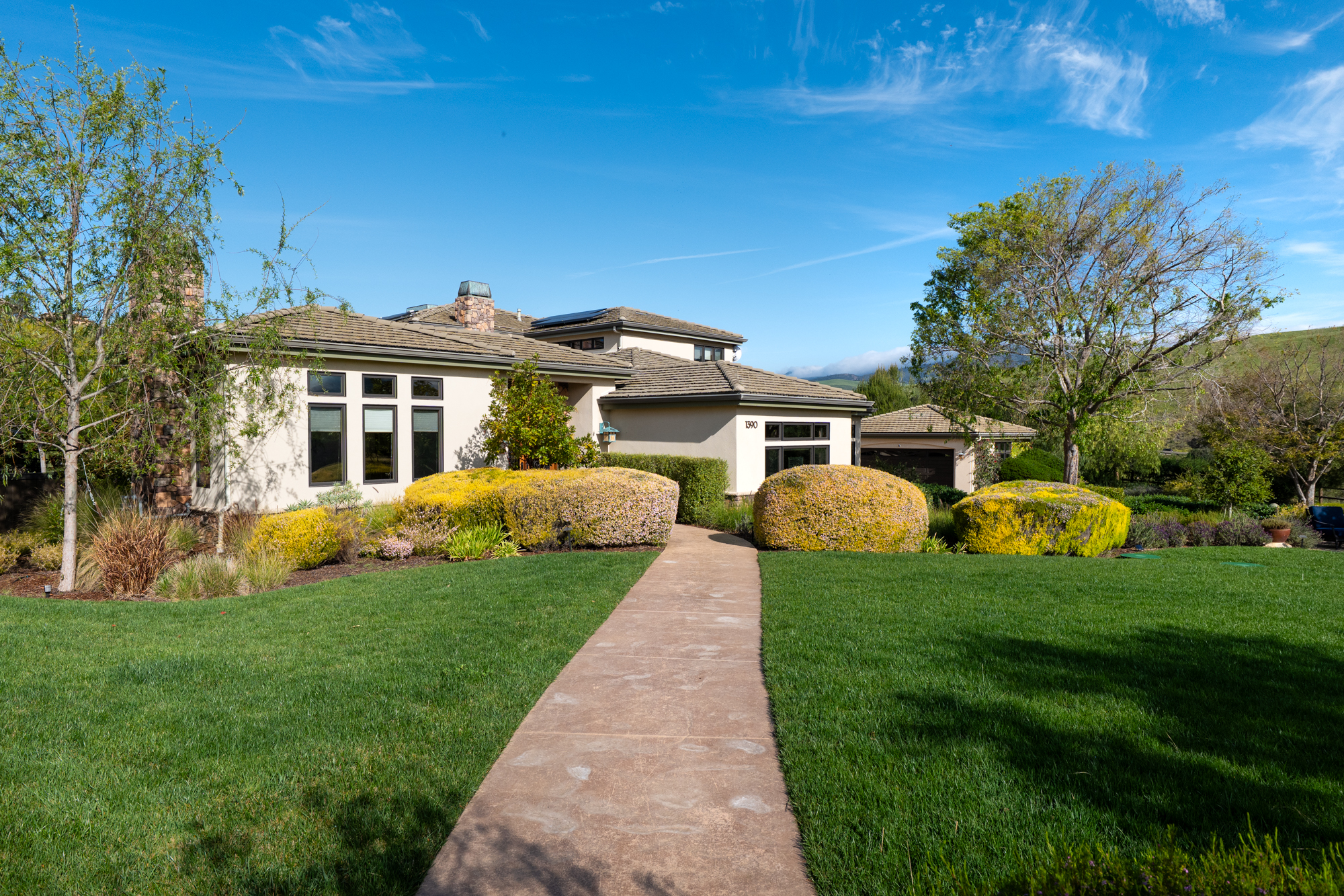 1350 Mail Pouch WEB-26